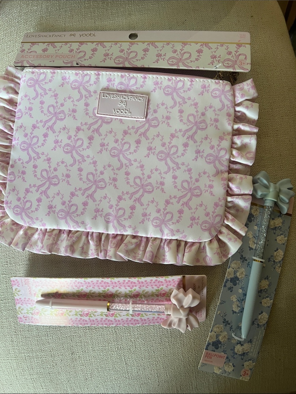 NWT LoveShackFancy by Target Pink Ruffle Bow Print  Pouch with two bow ones